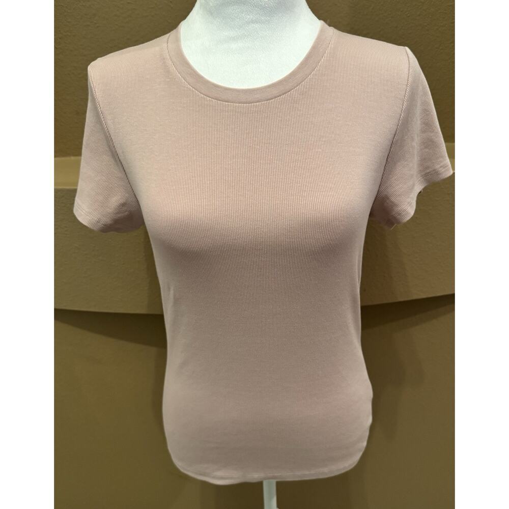 TNA Aritzia Light Pink Ribbed Crewneck Short Sleeve Shirt Size L